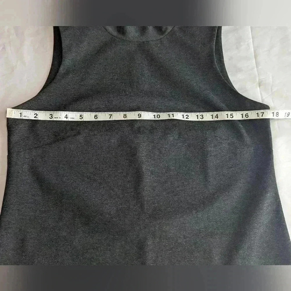 J Crew 365 Mock Neck Sleeveless Top Small Dark Charcoal Gray Business Casual - Picture 9 of 13